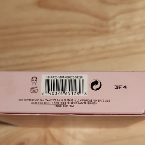 Fenty Beauty Diamond Bomb All-Over Diamond Veil - Pink - Picture 3 of 11